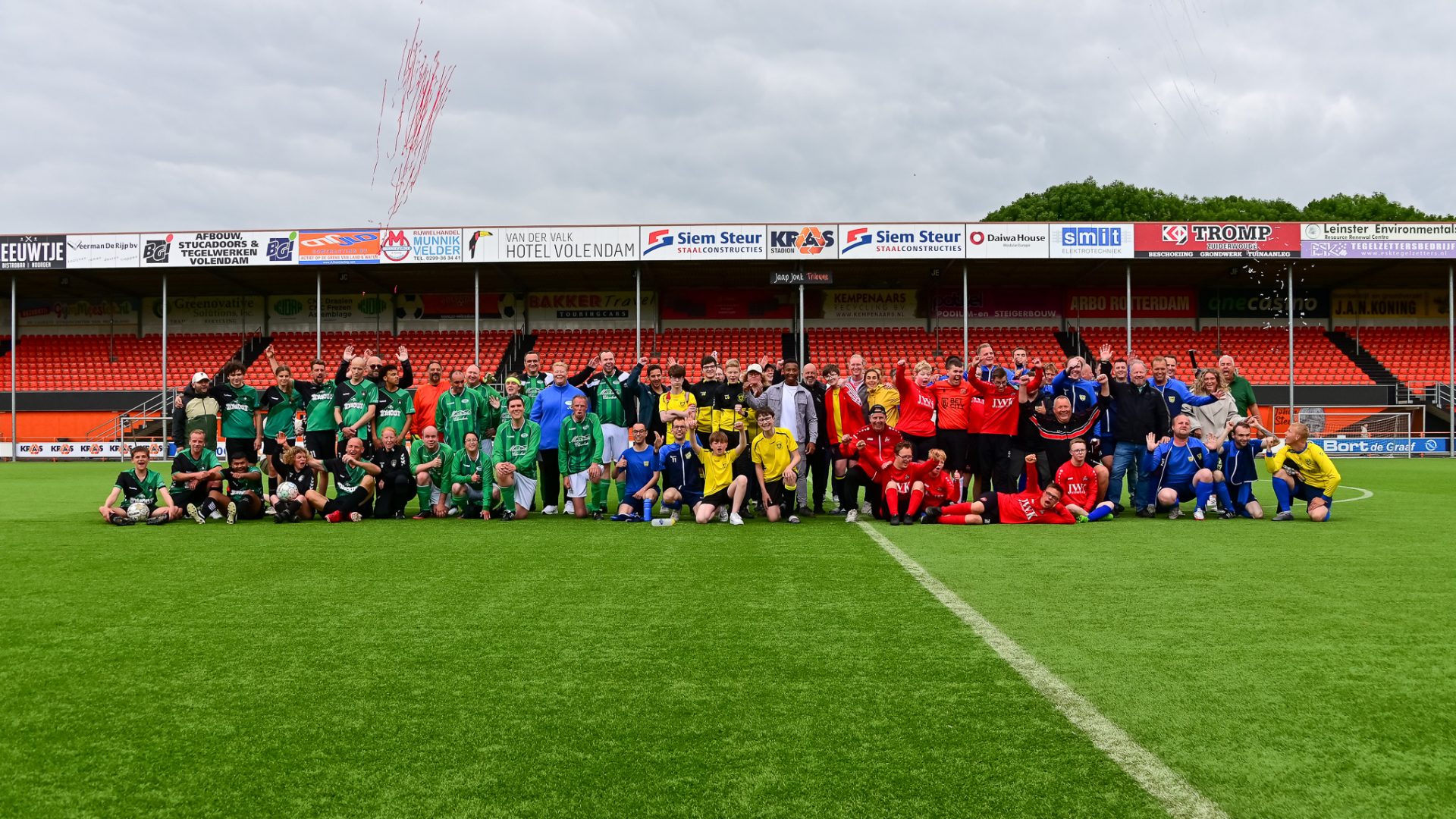 Heldendag Voetbal in Volendam